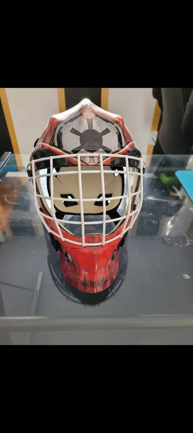 Youth street goalie mask Dark Vader like New for $35 in Hockey in Cambridge - Image 2