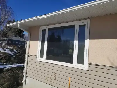Windows for sale, 2 panels Vinyl windows, easy to install, Add is up is still available Text me at 4...