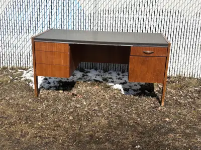 Free Desk!!, View more