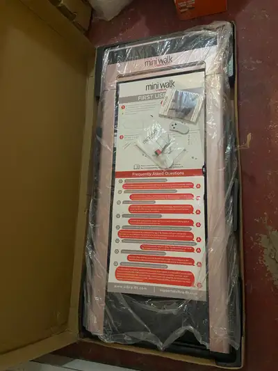 Treadmill/Walking Pad, View more