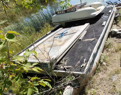 Pontoon package (ALUMINUM PONTOONS / STRUCTURE c/w DUAL MINN-KOTAs, WOOD DECK, RAMP). THIS PONTOON P...