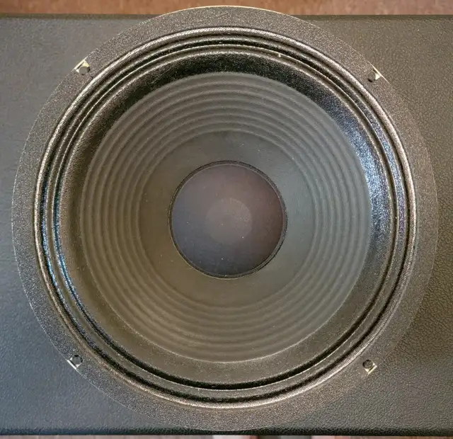 Celestion G12T-75 Guitar Speakers - 12" / 16 Ohm / 75-watt in Amps & Pedals in City of Halifax - Image 4