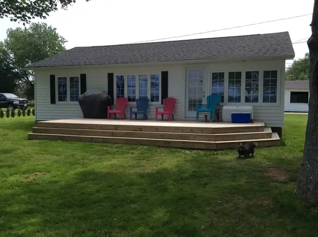 Waterfront cottage for rent in Miramichi in New Brunswick in Canada - Image 2