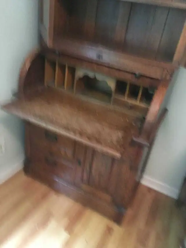 Secrétaire antique en chaine in Other in Laurentides - Image 3