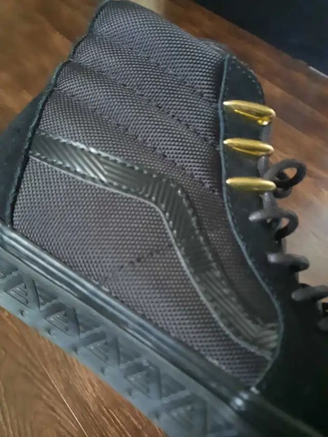 Black Panther Vans in Men's Shoes in City of Montréal - Image 4