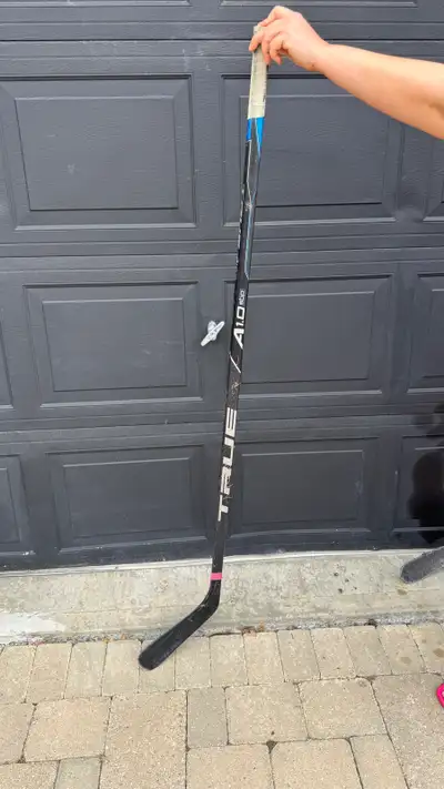 TRUE A 1.0 Hockey Stick (Right), View more