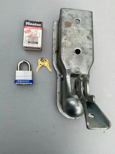 Trailer accessories as follows: $10 - Brand New! Maximum security mastercraft lock w/2 keys $10 - Us...