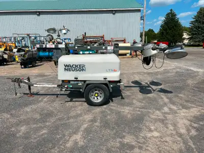 Tour de lumières / génératrice Wacker Neuson LTN6. Équipé d'un moteur Kubota D1105 au diesel (Certif...