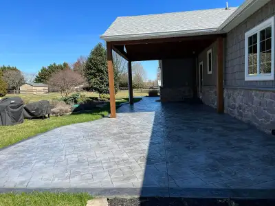 J. Cameron Construction 30+ YEARS OF EXPERIENCE, PROFESSIONALISM, QUALITY AND CARE Commercial and Re...