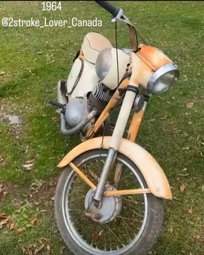 1965 original jawa checkosalvakia motorcycle Its for two stroke lover