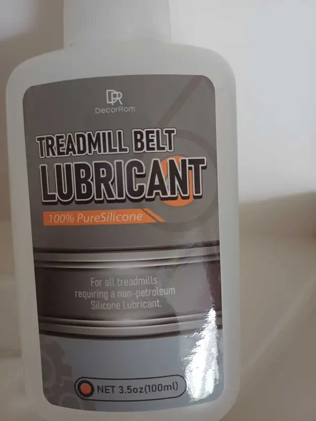 DecorRom Treadmill Belt Lubricant in Exercise Equipment in Ottawa - Image 3
