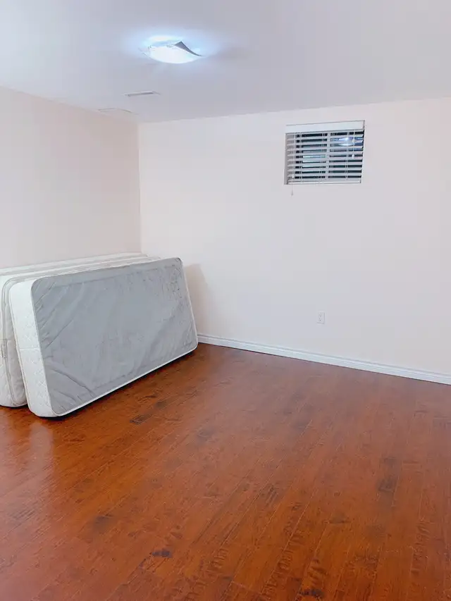Milton Beautiful Basement for Rental (For single & young couple) in Long Term Rentals in Oakville / Halton Region - Image 10