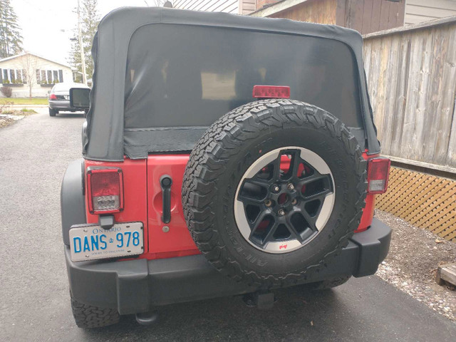 PRICE DROP 2015 Jeep Wrangler JK Sport - CLEAN in Cars & Trucks in Ottawa - Image 4