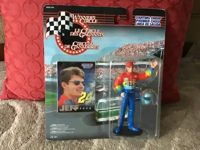 NASCAR LEGEND  #24  JEFF GORDON figure, View more