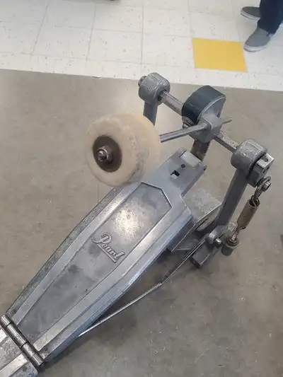 Pearly Single Beater drum Kick Pedal , View more
