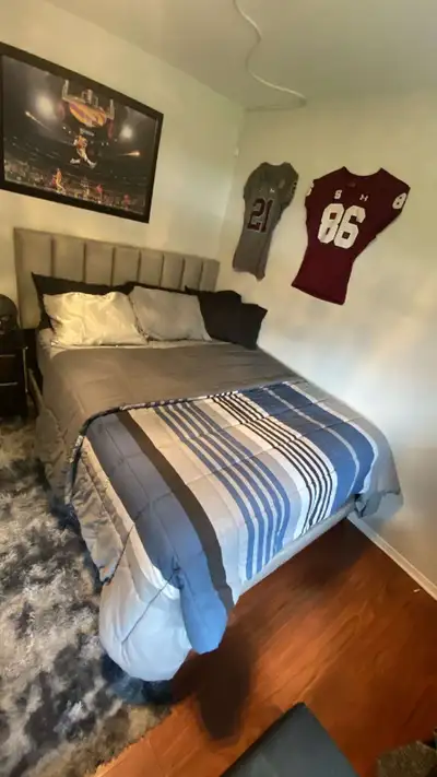 Salut les belles personnes !! Lits et matelas à vendre dans toutes les tailles >Queen >King >Double...