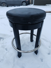 Classic Wooden Bar Stool with Padded Seat