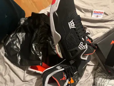 Jordan 4 Breds, View more