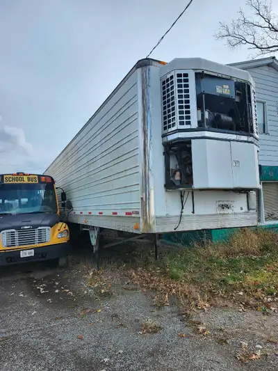 Dry inside. Thermo king diesel runs well .does not make cold air ( probably needs a freon charge) ha...