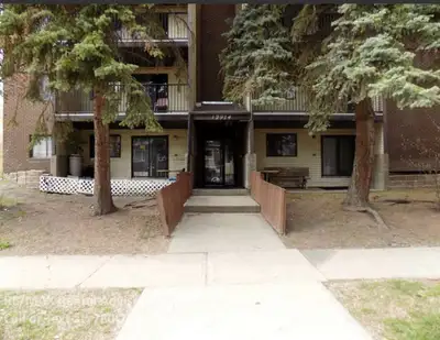 Beautiful fully renovated 1 bedroom apartment for rent. Located close to all amenities, including LR...