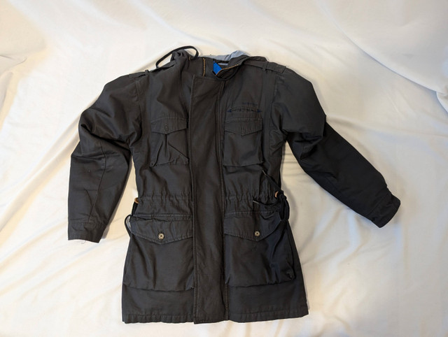 Chippewa Mens Winter Jacket Size S in Men's in Edmonton
