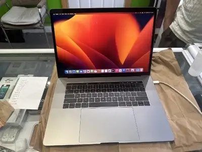 15 Inches Macbook Pro 2017 i7 16GB/512GB, View more
