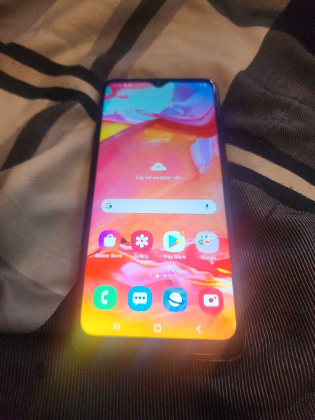 Samsung Galaxy A70 128 Gigs / Unlocked  in Cell Phones in Moncton - Image 3