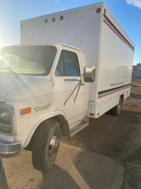 REDUCED 95 diesel box truck