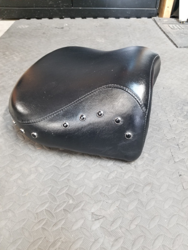 Harley Davidson wide black studded passenger pad in Motorcycle Parts & Accessories in Calgary
