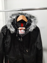 Women Winter coat. Super Triple Canadian Goose. As new.