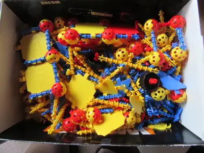 BUILDING BLOCKS AND CREATIVE BUILDING TOYS - 3 items!!!, View more