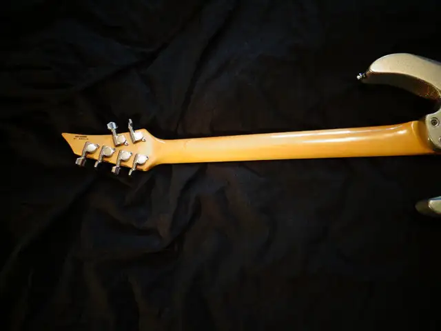 Tagima K1 Guitar  Kiko Loureiro MasterLuthier Silver(sell/trade) in Guitars in City of Toronto - Image 9