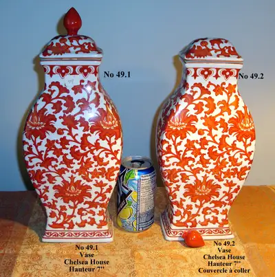 2 vases asiatiques Chinois Chelsea House # 381892 No 49.1 Hauteur 7'' Valeur de 196 $ pour $ 98 $ No...