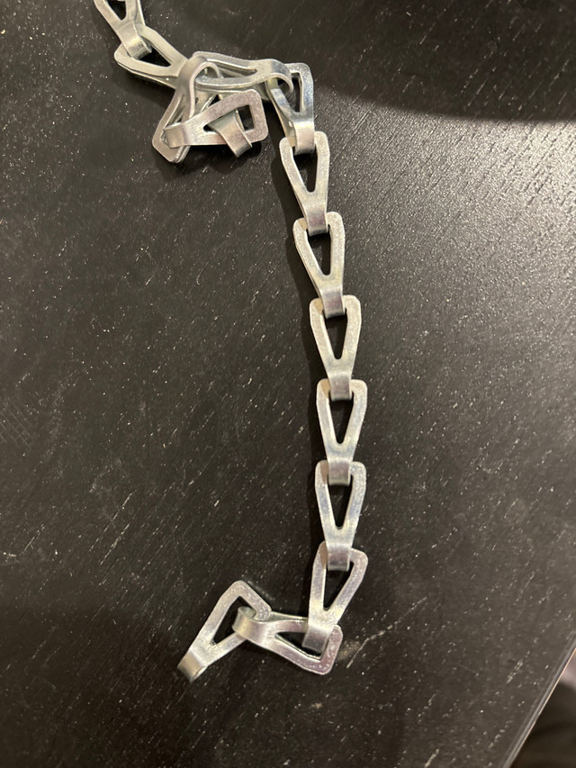 Ben-Mor dash chain. $$REDUCED$$ in Hardware, Nails & Screws in Oshawa / Durham Region - Image 2