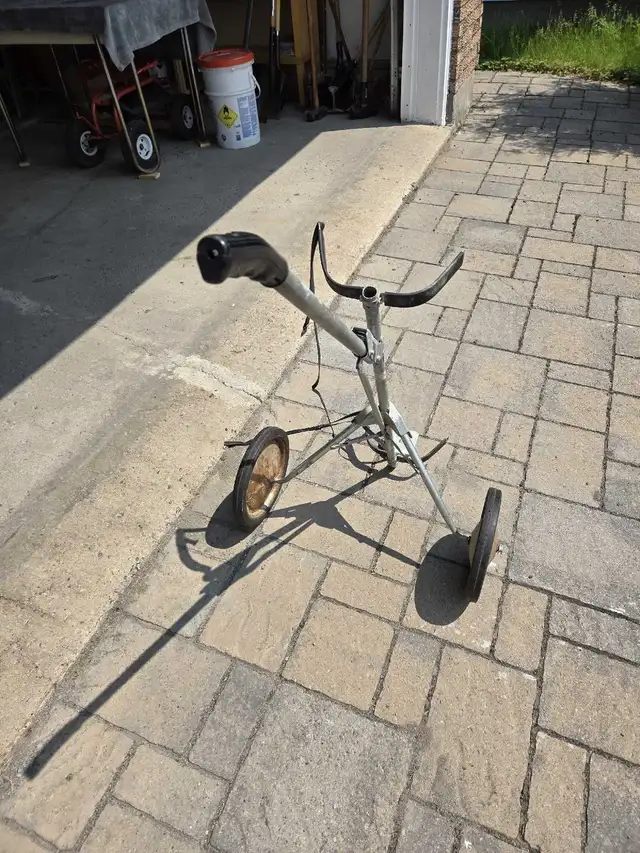 Retro GOLF CART in Golf in Ottawa - Image 6