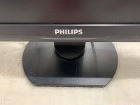 Philips computer monitor 21” with cable,in excellent condition