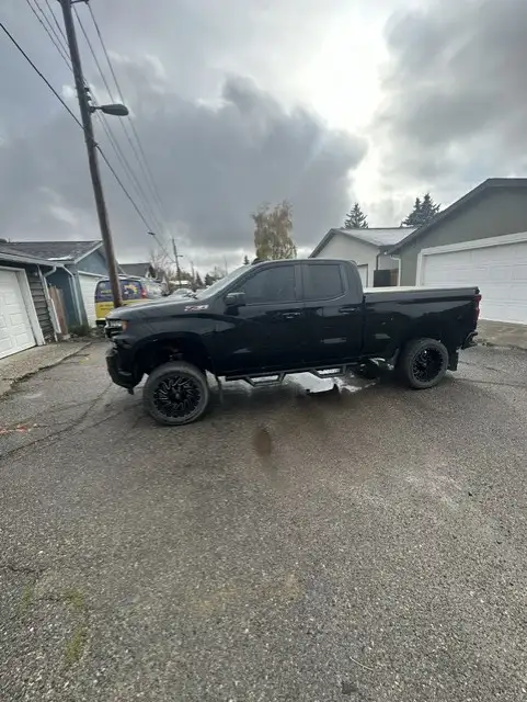 2019 chev silverado 1500 rst