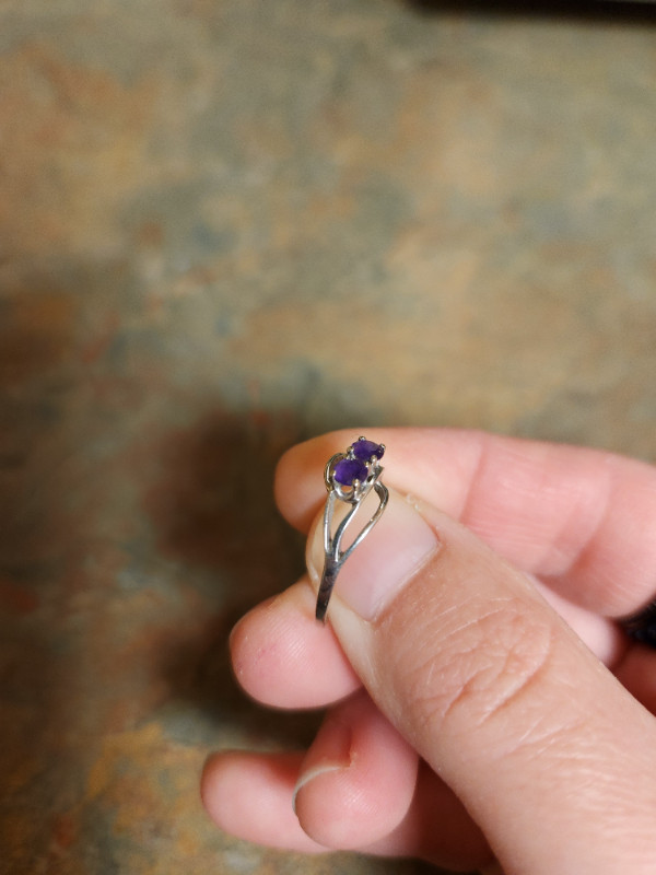 10k white gold amethyst ring in Jewellery & Watches in Fredericton