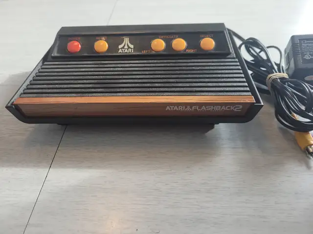Atari Flashback 265165135682689121