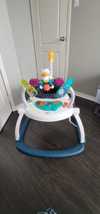Fisher-price baby bouncer 