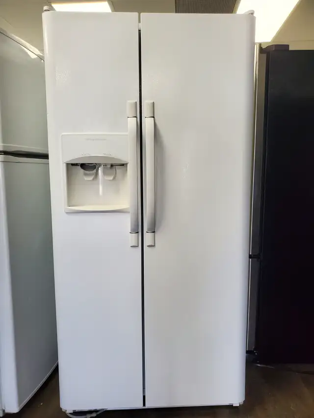 Fridges for , landlords SPECIAL, hurry while stock last!!!62864745085827122