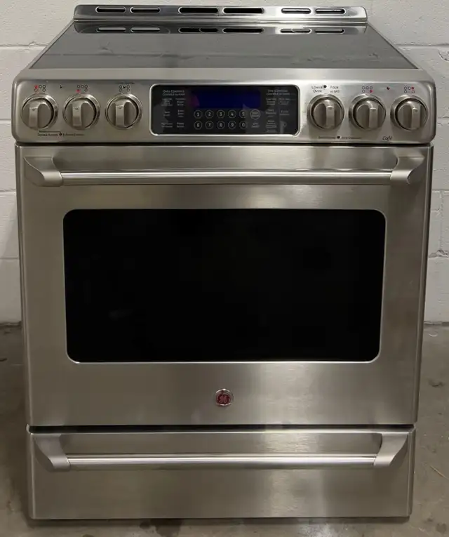 -SALE! Slide-In Electric Stove “GE” 30 inch in Stoves, Ovens & Ranges in Barrie - Image 2