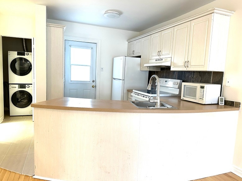 2-Bedroom Apartment for Rent – Centretown, Ottawa 4