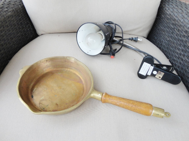 Selling a 7.5" Brass Wood Handled Frying Pan & Desk Clip Light in Kitchen & Dining Wares in Kitchener / Waterloo