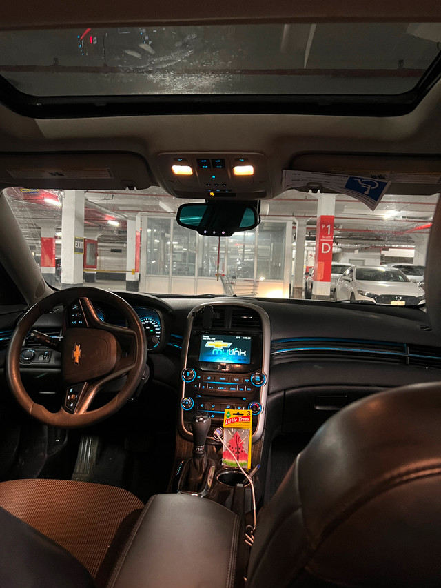 Chevrolet Malibu car for sale in Cars & Trucks in City of Toronto - Image 4