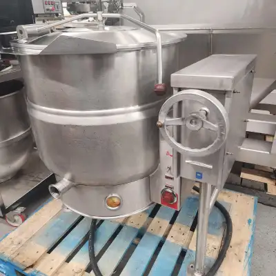 Crown Marmite Tilting Electric Kettle model VELT-30 30 gal., View more