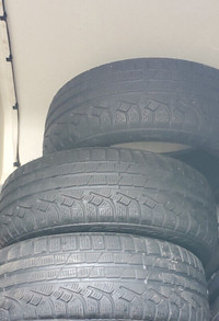 205 55 16 x 4 Pirelli Sottozero winter tires