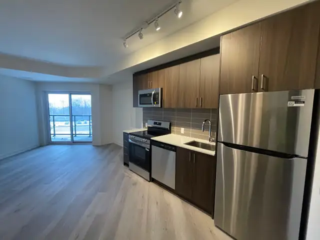 New Modern 2Bed + 2Bath condo in Milton in Long Term Rentals in Oakville / Halton Region - Image 2