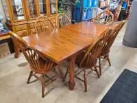 Solid wood Table and 6 chairs with built in leaf $475