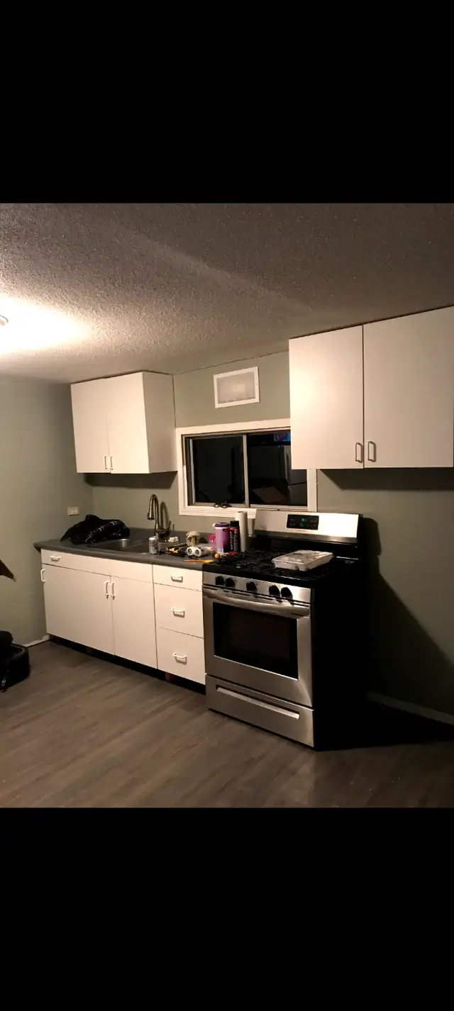 1970 Mobile home needs to be moved ASAP56x18ft 4 bed plus den in Houses for Sale in Calgary - Image 11